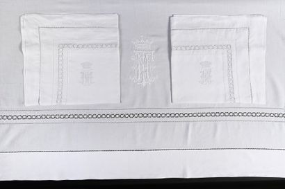 null Sheet and two pillowcases with embroidered crown of Duke and peer of France,...