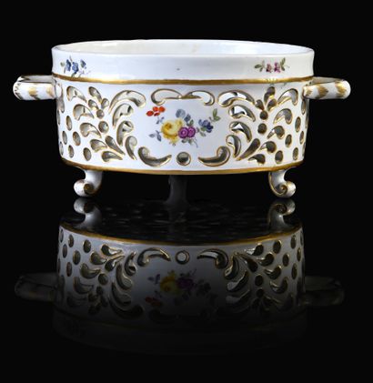 Meissen porcelain cheese drainer from the
18th...