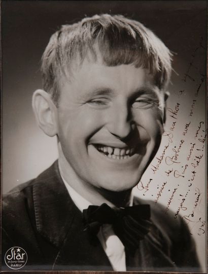 null ANDRE BOURVIL (1917/1970): Une photo dédicacée à la caissière de Bobino à Paris....