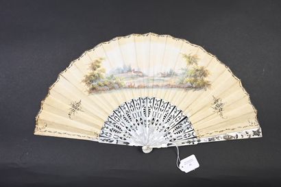 null The Musketeers, Europe, ca. 1850
Folded fan, the sheet in lithographed paper...