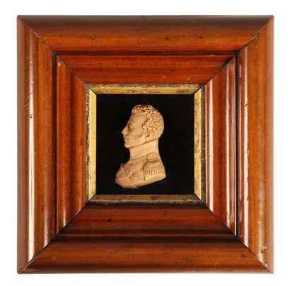 null Charles-Ferdinand, Duc de Berry (1778-1820). Portrait médaillon à suspendre,...
