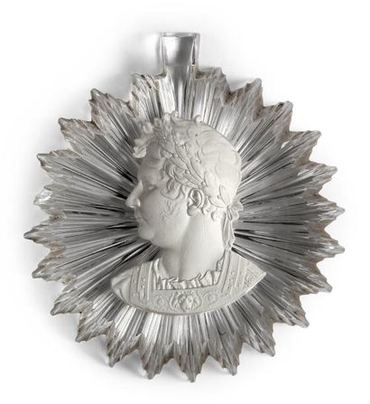 Grande-Bretagne Roi Georges IV. Médaillon à suspendre en cristal taillé, contenant...