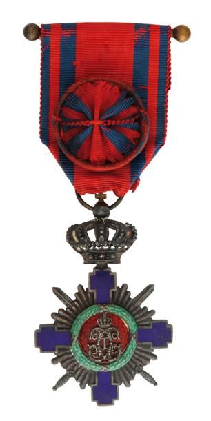 ROUMANIE Croix d'officier de l'Ordre de l'Etoile de Roumanie. Ruban. TBE