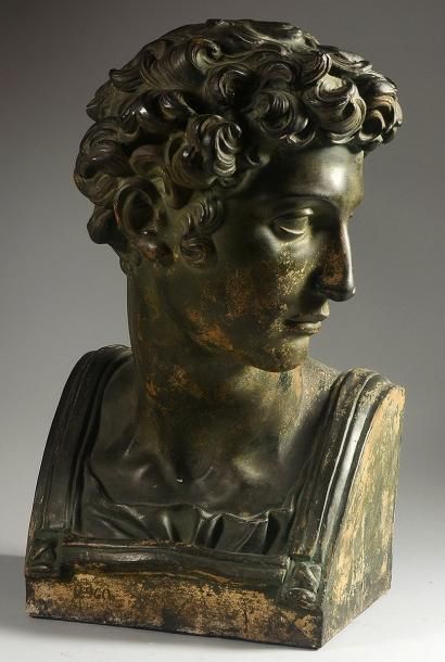 Michel Ange Buste de Julien de Medicis. Plâtre à patine bronze. H.: 55 cm