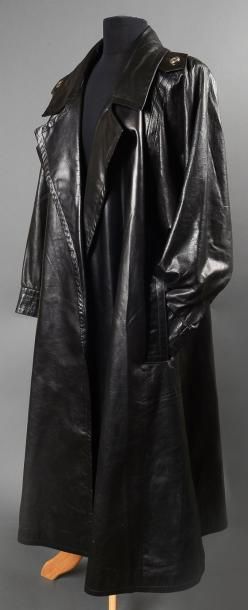 Yves Saint LAURENT RIVE GAUCHE Manteau en cuir noir année 1970, long Taille 42/4...