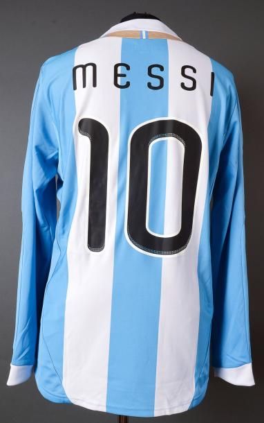 null Maillot porté par Lionel Messi n°10 avec l?équipe nationale d?Argentine face...