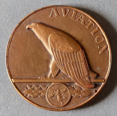 1924. Paris Médaille du concours de sculpture lors des Jeux, représentant l?Aviation....