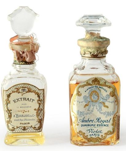 null Divers Parfumeurs - (années 1880-1910) Lot comprenant 2 flacons carafons en...