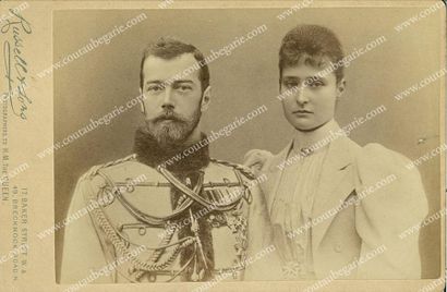 null Nicolas Alexandrovitch, grand-duc de Russie, futur Nicolas II et la princesse...