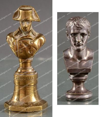 null Napoleon Ier, empereur des Francais. Cachet en bronze argenté en forme de buste...