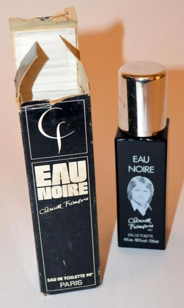 null EAU NOIRE. Flacon plein avec opercule accompagné de son emballage d'origine....