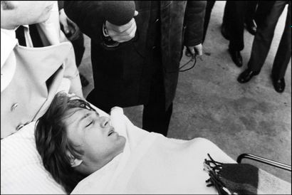 1970 Claude François est victime d'un malaise lors d'un concert à Marseille, le 14...
