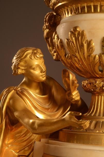 null Très importante pendule Vertumne et Pomone, en marbre blanc et bronze doré,...