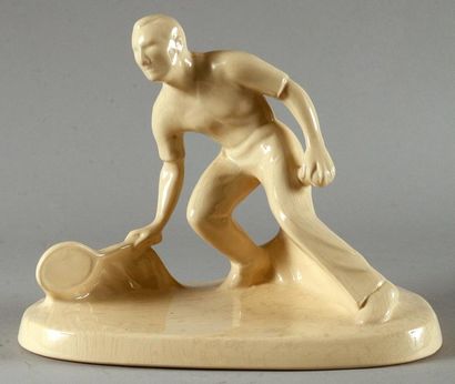 null Statue en céramique «Volée basse» de Charles Catteau (1880-1966). Atelier Boch...