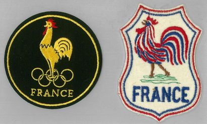 null Écusson brodé de l'équipe de France vers 1940 On y joint un écusson coq fond...