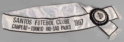 null Echarpe de vainqueur du Tournoi Rio-Sao Paulo 1997 remporté par le club du Santos...