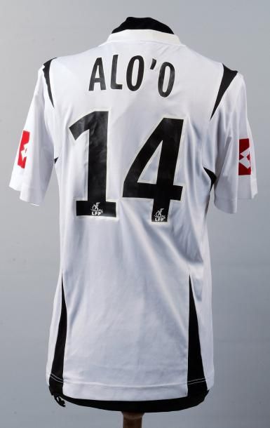 null Maillot porté par Paul Alo'o n° 14 avec le S.C.O. Angers lors de la saison 2008...