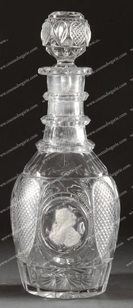 null Louis XVI, roi de France. Rare carafe «à l'espagnole» et son bouchon en cristal...
