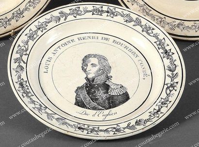 Louis Antoine Henri de Bourbon-Condé, duc d'ENGHIEN (1772-1804) Assiette en faïence...