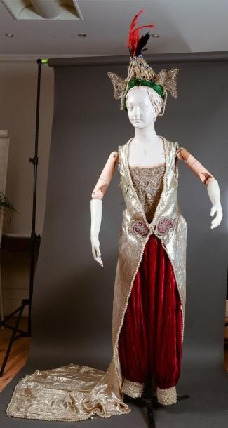 Paul POIRET Robe de la Reine de Perse, vers 1913-1914, combinaison pantalon, le haut...