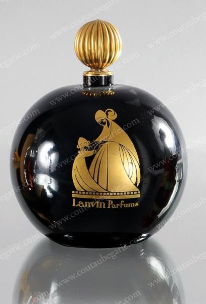 Lanvin parfums «Arpège» - (1927) Imposant flacon modèle «boule noire» en verre opaque...