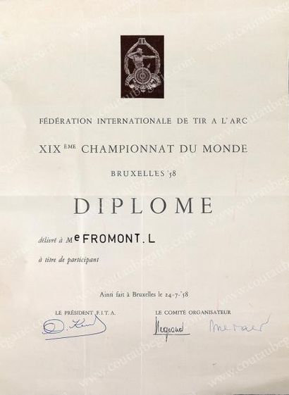 null Diplôme de participant au XIXe Championnat du Monde de Tir à l'Arc en 1958 à...