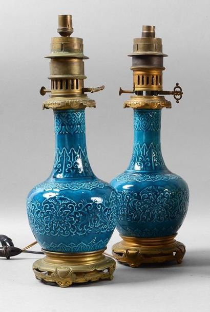 Paire de lampe à pétrole en céramique turquoise...