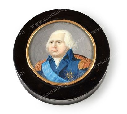 null LOUIS XVIII, roi de France (1755-1824). Tabatière en poudre d'écaille pressée,...