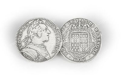 null LOUIS XV, roi de France. Broche de corsage composé de deux jetons en argent...
