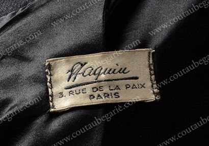 null Veste de dame griffée Paquin, vers 1940, sergé de laine noire garnie devant...