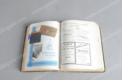 null Le Livre d'Adresses de Madame-The Paris shopping Directory, 1929, rare répertoire...