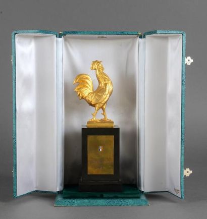 null Trophée de la Fédération Française de Rugby attribué en 1975. Coq en bronze...