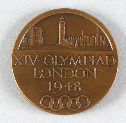 null 1948. Londres Médaille officielle de participant (athlètes). Graveur B. Mackennal....