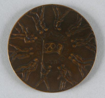 null 1956. Melbourne. Médaille officielle de participant. Graveur Andor Meszaros....
