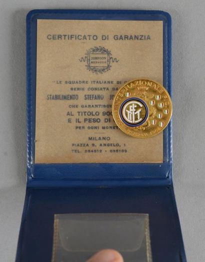 null Rare médaille commémorative de l'Inter de Milan pour sa victoire en Coupe d'Europe...