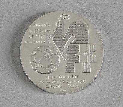 null Médaille commémorative pour la demi-finale de la Coupe du Monde 1982 face à...
