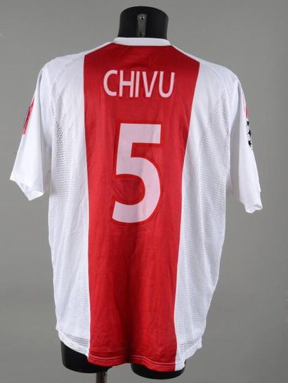 null Maillot porté par Christian Chivu n° 5 avec l'équipe de l'Ajax d'Amsterdam lors...