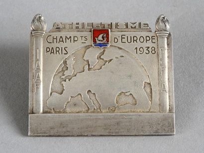 null Grand badge des Championnat d'Europe 1938 à Paris, sous légidie de l'IAAF et...