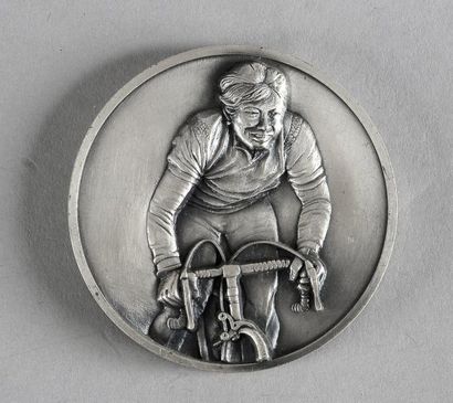 null Médaille commémorative du Tour de France 1984. Signée Jym. Vainqueur Laurent...