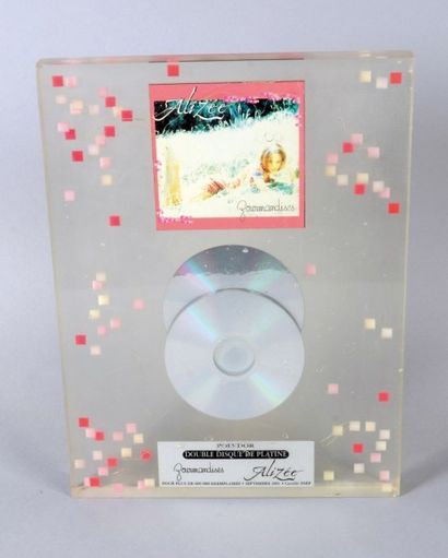 Alizée Double de disque de platine pour «Gourmandises». Certifié par le SNEP en septembre...