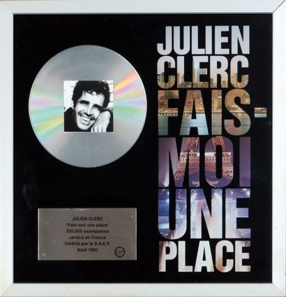 Clerc, Julien Disque de platine pour l'album «Fais-moi une place». Certifié par le...