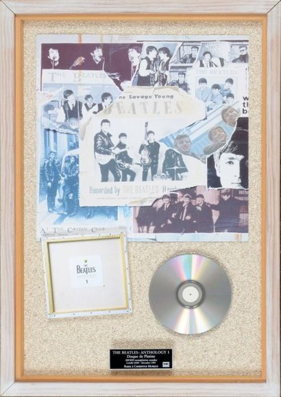 Les Beatles / The Beatles Disque de platine pour Anthology 1. Certifié par le SNEP...