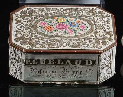 P. Guelaud «Savon SuperFin» - (1780-1810 - Paris) Rare boîte pour savon de forme...