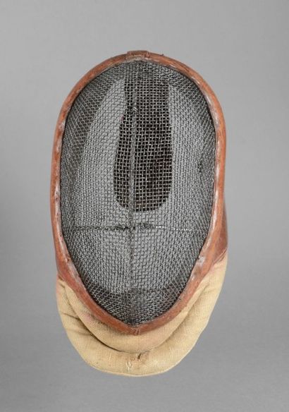 Masque de sabre vers 1950, garniture cuir...