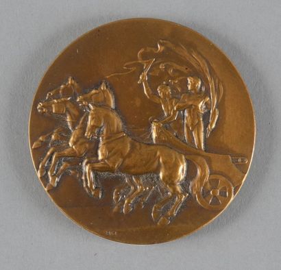 1948. Londres Médaille officielle de participant. Graveur B. Mackennal. En bronze....