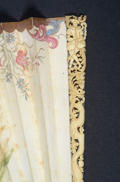 null Coeurs en motifs vers 1720 Eventail plié, feuille en peau peinte à la gouache,...