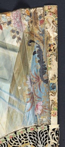 null Vénus donnant ses armes à Enée, vers 1750 Eventail plié, feuille en peau peinte...