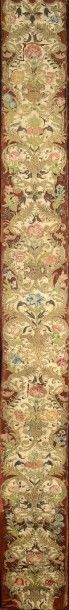null Bordure montante brodée, milieu du XVIIe siècle, bouquets d'oeillets, roses,...