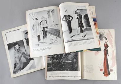 null Réunion de quatorze revues de mode, 1932 à 1939, Vogue: (édition américaine),...