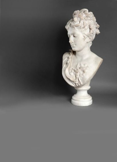Eugène Antoine AIZELIN (1821 - 1902) 
Le Printemps.
Buste de jeune femme en marbre,...